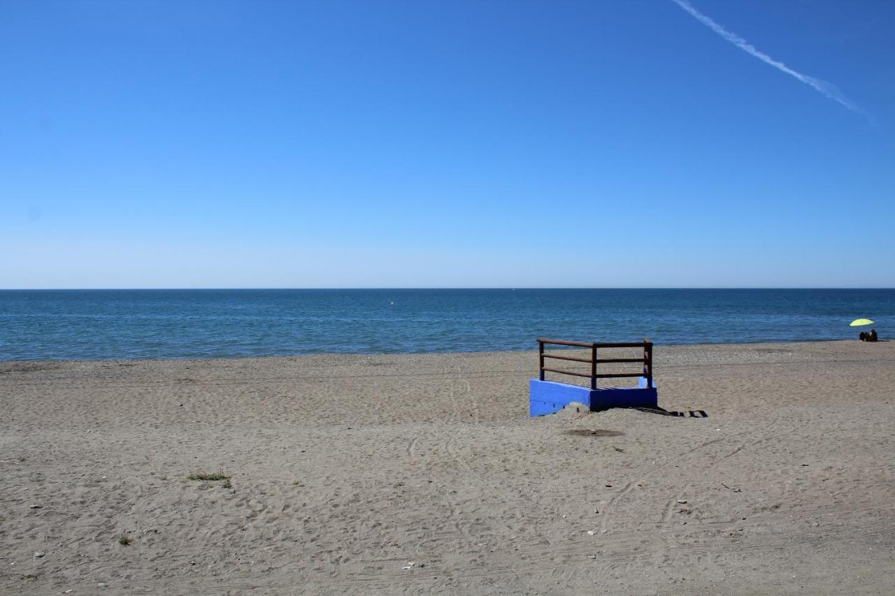 Apartamento CASA SANTO a 2 minutos de la playa a pié La Cala Del Moral Exterior foto