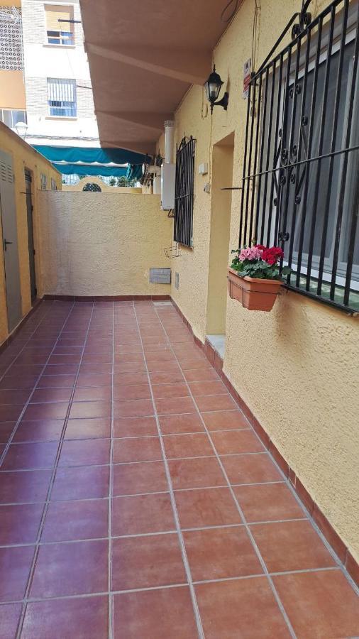 Apartamento CASA SANTO a 2 minutos de la playa a pié La Cala Del Moral Exterior foto